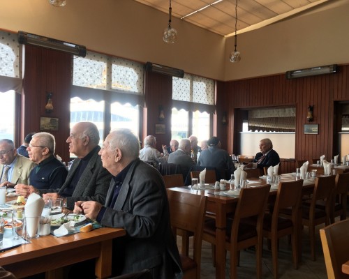 Ismet Baba Restaurant - İstanbul Mekan Rehberi