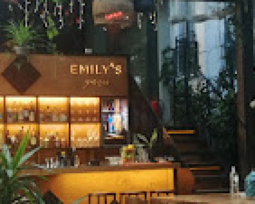 Emily's Garden - İstanbul Mekan Rehberi