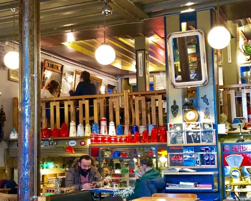 Kafe Ara - İstanbul Mekan Rehberi