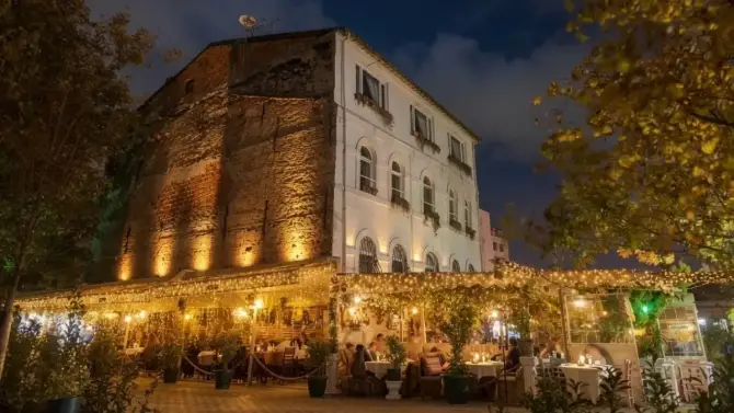 Akın Balık Karaköy - İstanbul Mekan Rehberi