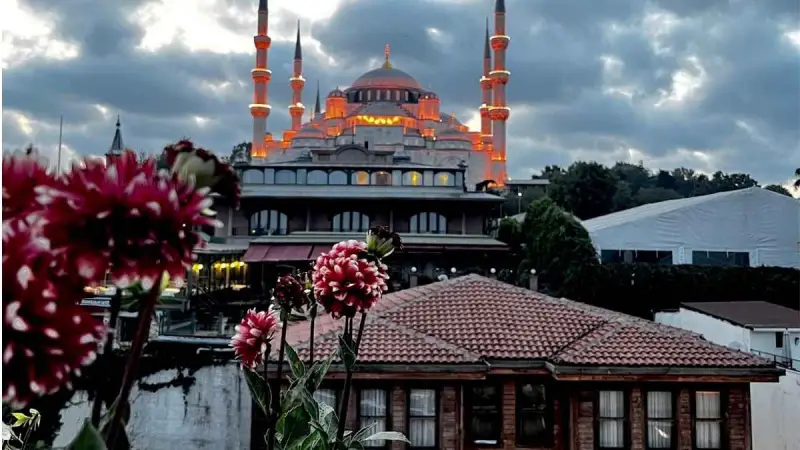 Carlos Terrace Restaurant İstanbul - İstanbul Mekan Rehberi