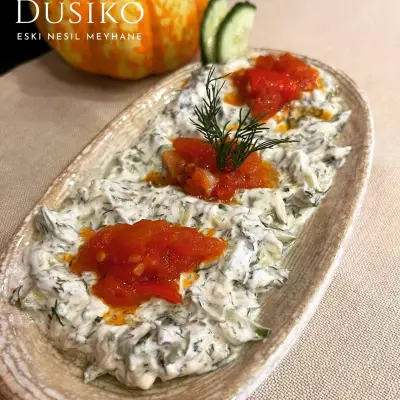 dusiko meyhane yoğurtlu meze
