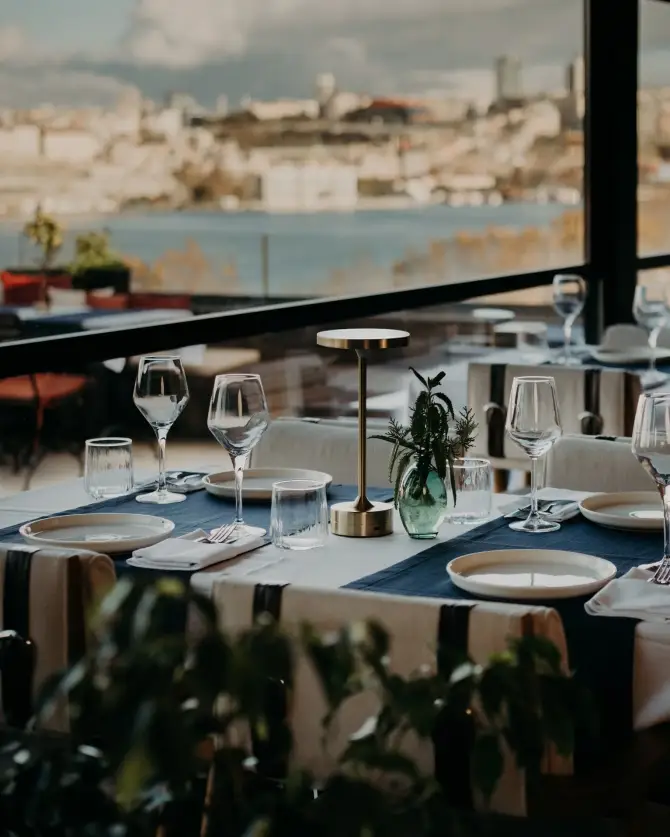 Evelik Restaurant - Brunch & Cocktail Bar - İstanbul Mekan Rehberi