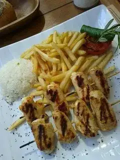 TOK Barbekü Caddebostan - İstanbul Mekan Rehberi