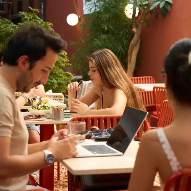 Kloft - İstanbul Mekan Rehberi