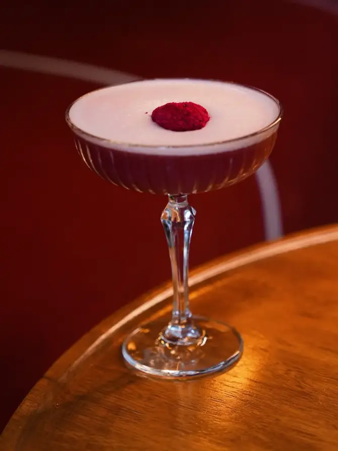 Paolina Cocktail & Kitchen - İstanbul Mekan Rehberi
