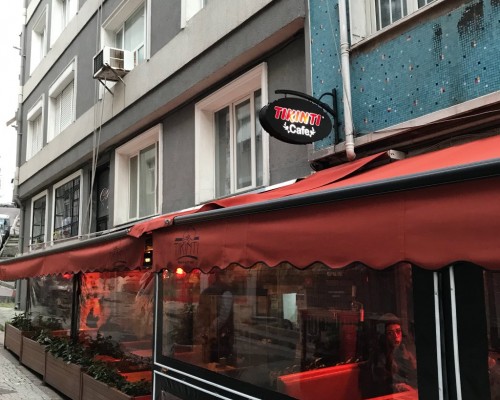 Tıkıntı Cafe - İstanbul Mekan Rehberi