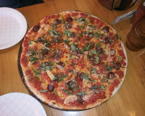 The Upper Crust Pizzeria - İstanbul Mekan Rehberi