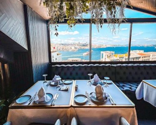 Adella Seafood Restaurant - İstanbul Mekan Rehberi