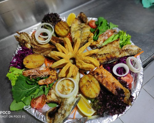 Rainbow Fish & Meat Restaurant - İstanbul Mekan Rehberi