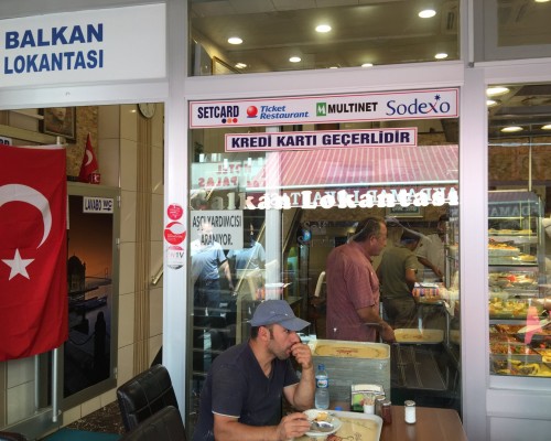 Balkan Lokantası - İstanbul Mekan Rehberi
